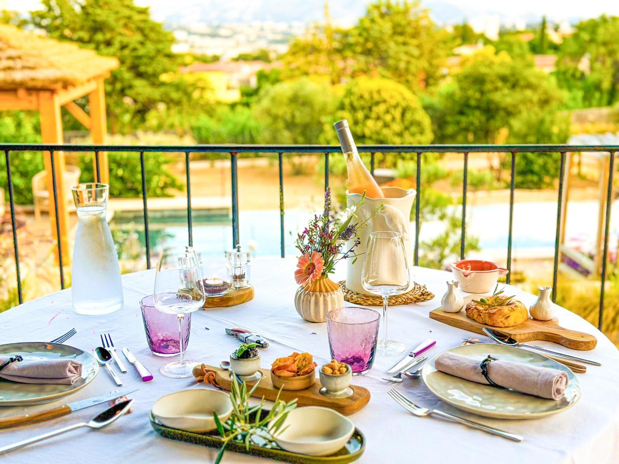 Отель La Bastide Des Culs-Rousset Марсель Экстерьер фото